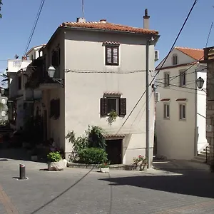  Apartment Apartments Dobrinj